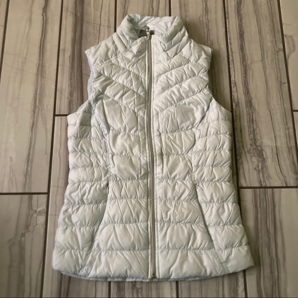 NWOT Athleta Down insulated vest.